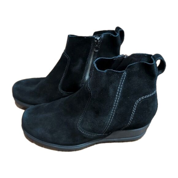 Sorel Evie Black Ankle Boots Women's Size 8 Spring Rain Winter Gorpcore Platform - Picture 1 of 8